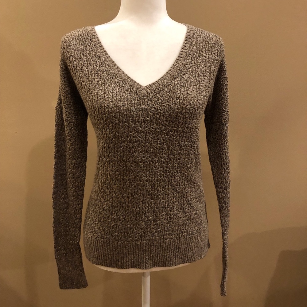 American Eagle Outfitters Brown/ Tan V-Neck Sweater, Size S